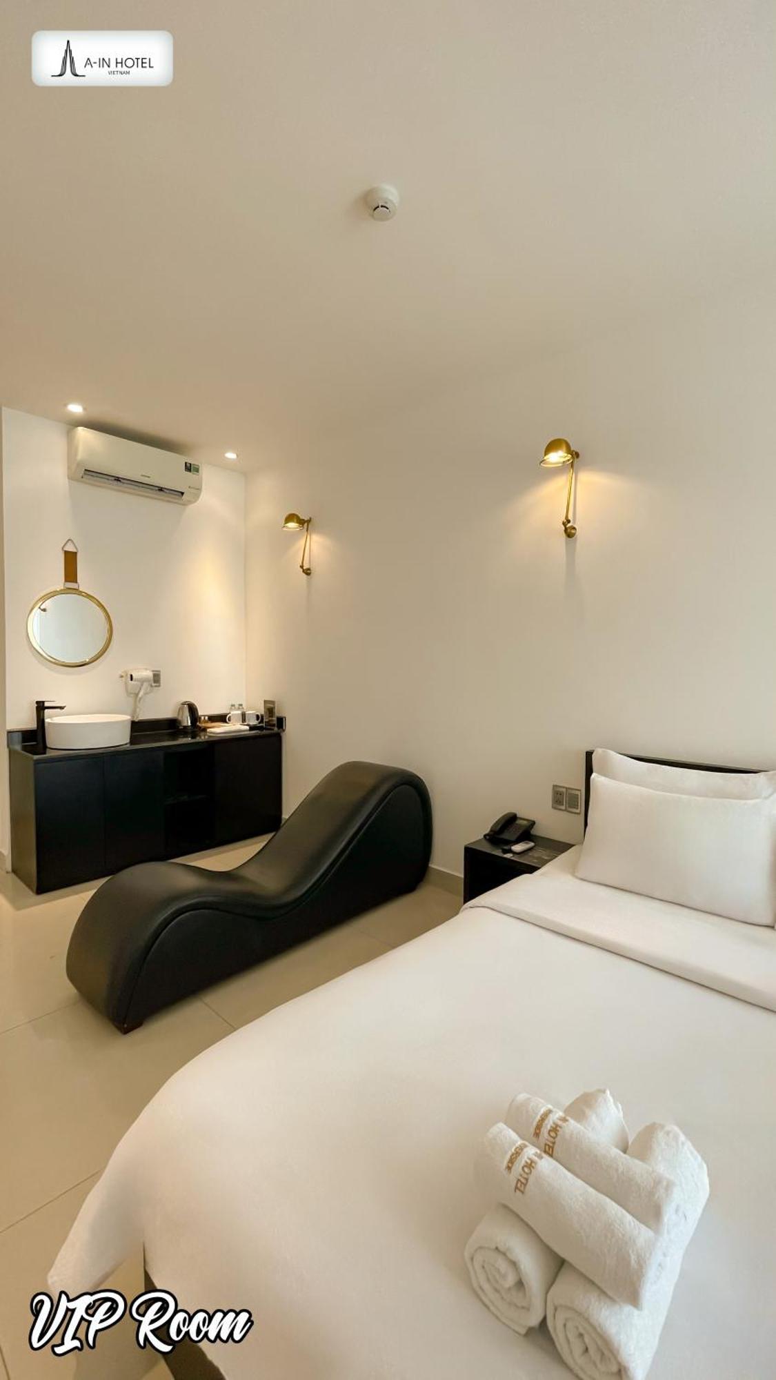 A In Hotel Riverside Ho Şi Min Dış mekan fotoğraf