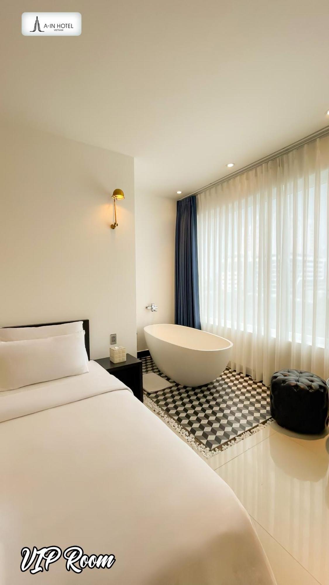 A In Hotel Riverside Ho Şi Min Dış mekan fotoğraf